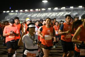 BIB: 20287, 24423, 282
                            <button type="button" onclick="openModal(10678793)" class="btn btn-primary btn-sm float-right btn-popup" data-toggle="modal" data-target=".modal-high-quality">
                        <i class="fas fa-shopping-cart"></i> Add to Cart
                    </button>
                                            <button type="button" onclick="isThisMe(10678793, true)" class="btn btn-success btn-sm float-right btn-popup btn-isme hidden" data-toggle="tooltip" data-placement="bottom" title="นี่คือรูปของคุณใช่ไหม คลิกที่นี่เพื่อเอาเข้าอัลบั้ม">
                        <i class="fas fa-plus"></i> Add to album
                    </button>
                    <button type="button" onclick="isThisMe(10678793, false)" class="btn btn-warning btn-sm float-right btn-popup btn-isnotme hidden">
                        <i class="fas fa-ban"></i> Remove from album
                    </button>